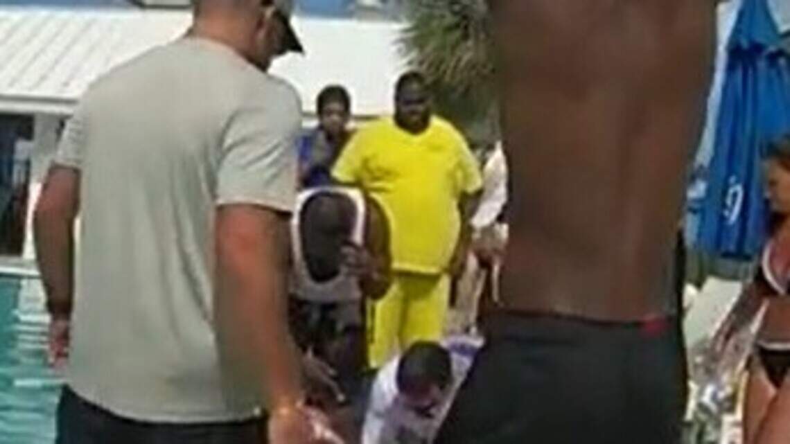 Off-duty rescuers getting R&R at a Broward resort rushed to save a drowning boy