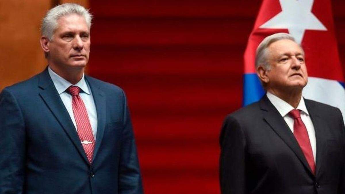Mexico’s President Andrés Manuel López Obrador, right, recently hosted Cuban leader Miguel Díaz-Canel.