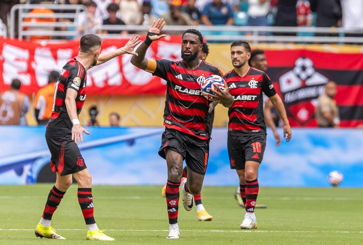 Flamengo midfielder Gerson (8) celebrates after scoring a goal against Bayern Munich in the first half of their round of 16 FIFA Club World Cup soccer match at Hard Rock Stadium on Sunday, June 29, 2025, in Miami Gardens, Fla.