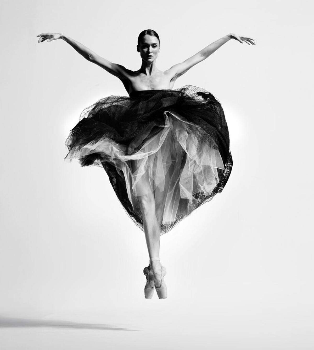 Miami City Ballet Principal Dancer Hannah Fischer. Celebrated photographer Pari Dukovic shot a series of images of Miami City Ballet dancers that were revealed at the 40th Anniversary Gala.