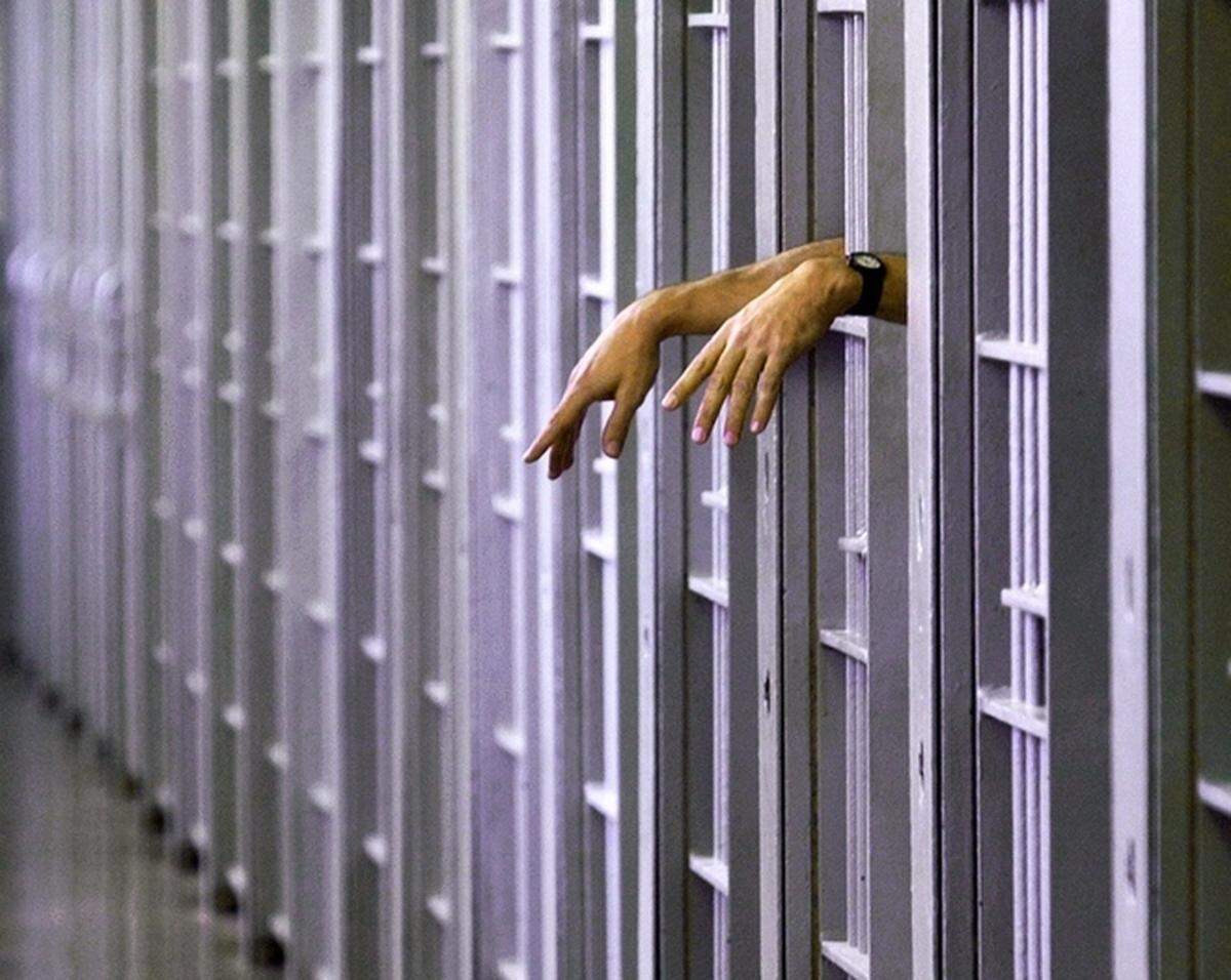 Florida abolished parole in 1983 and imposed rigid sentencing guidelines following passage of a 1995 law that required most inmates to serve at least 85 percent of their sentences.