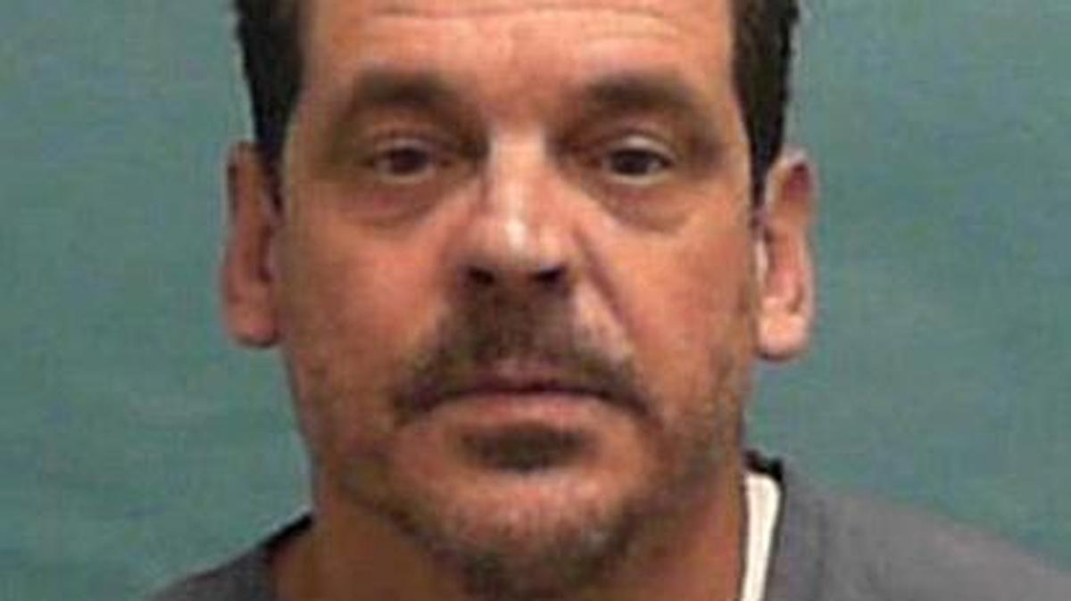 Pena-Noda, 51, suspected of a string of armed robberies in Miami, was shot and killed by police Tuesday night in a trailer park.