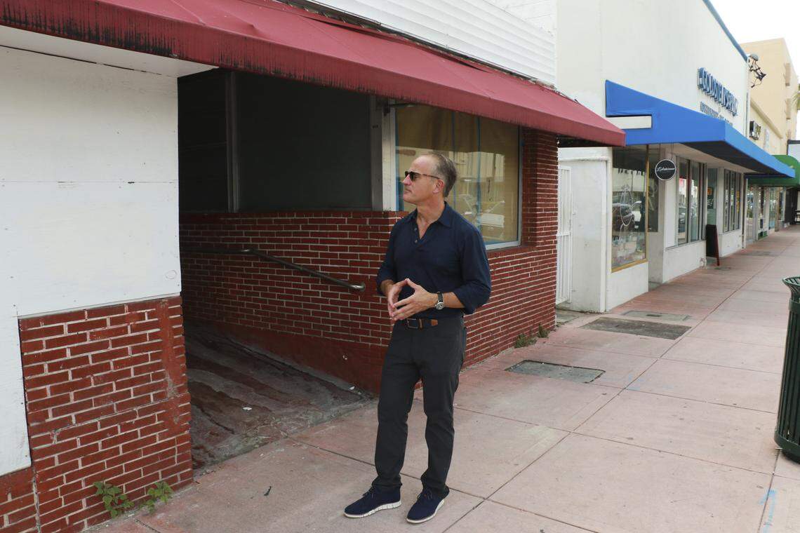 Miami Beach Commissioner Ricky Arriola stands in front of an empty storefront on 72nd Street in North Beach.