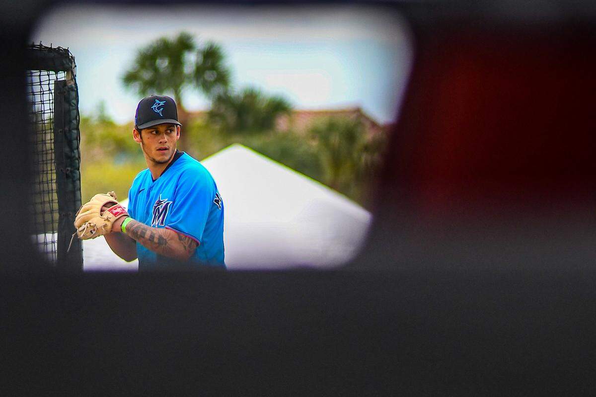 Miami Marlins pitcher Zach McCambley throws a bullpen session during spring training on Thursday, March 4, 2021, at the Roger Dean Chevrolet Stadium Complex in Jupiter, Florida.