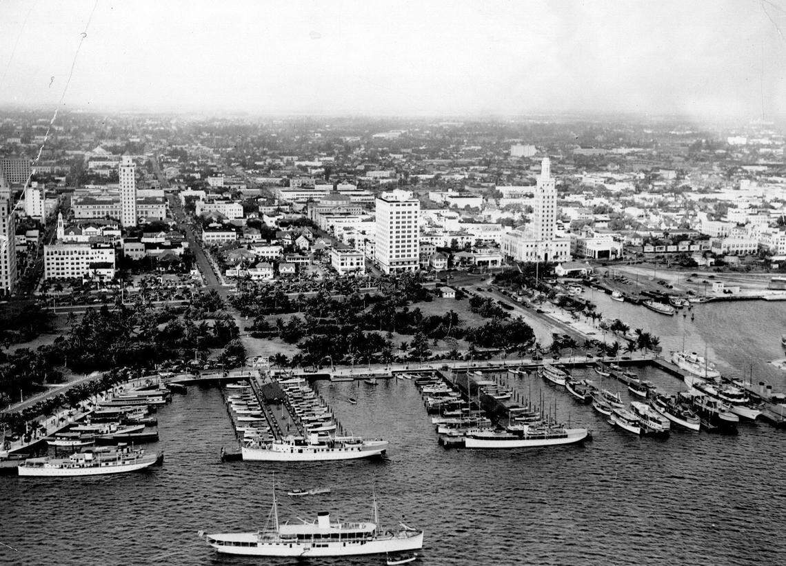 View of Bayfront Park and downtown in October 1937.