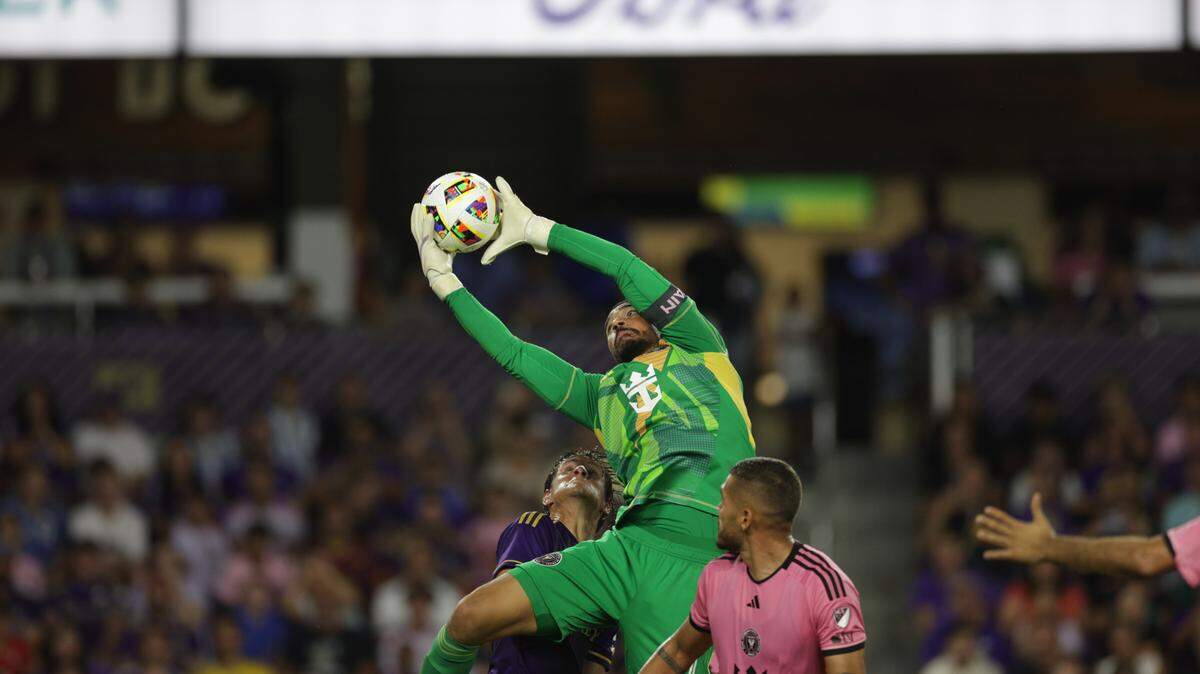 May 15, 2024; Orlando, Florida, USA; Inter Miami goalkeeper Drake Callender (1) leaps for the ball in the second half against the Orlando City at Inter&Co Stadium. Mandatory Credit: Nathan Ray Seebeck-USA TODAY Sports