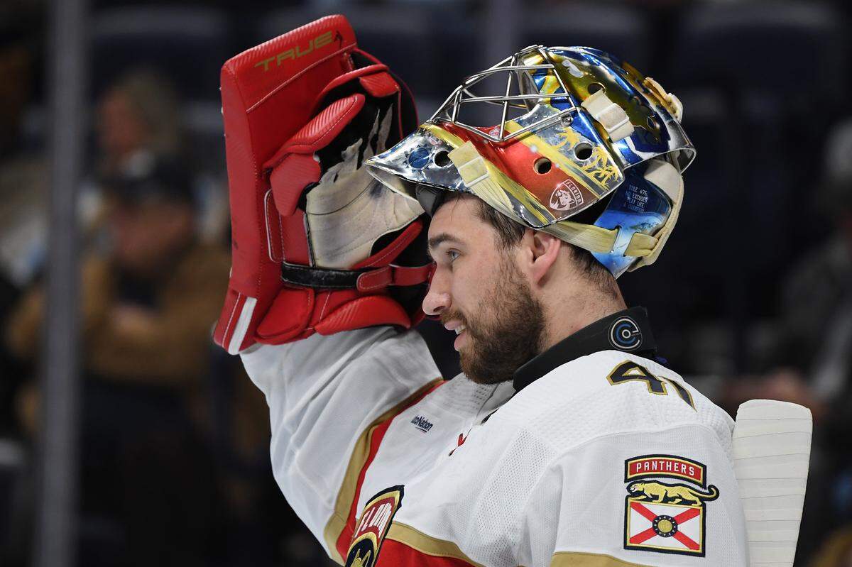 Jan 22, 2024; Nashville, Tennessee, USA; Florida Panthers goaltender Anthony Stolarz (41) pulls his mask down after a break during the first period against the Nashville Predators at Bridgestone Arena.
