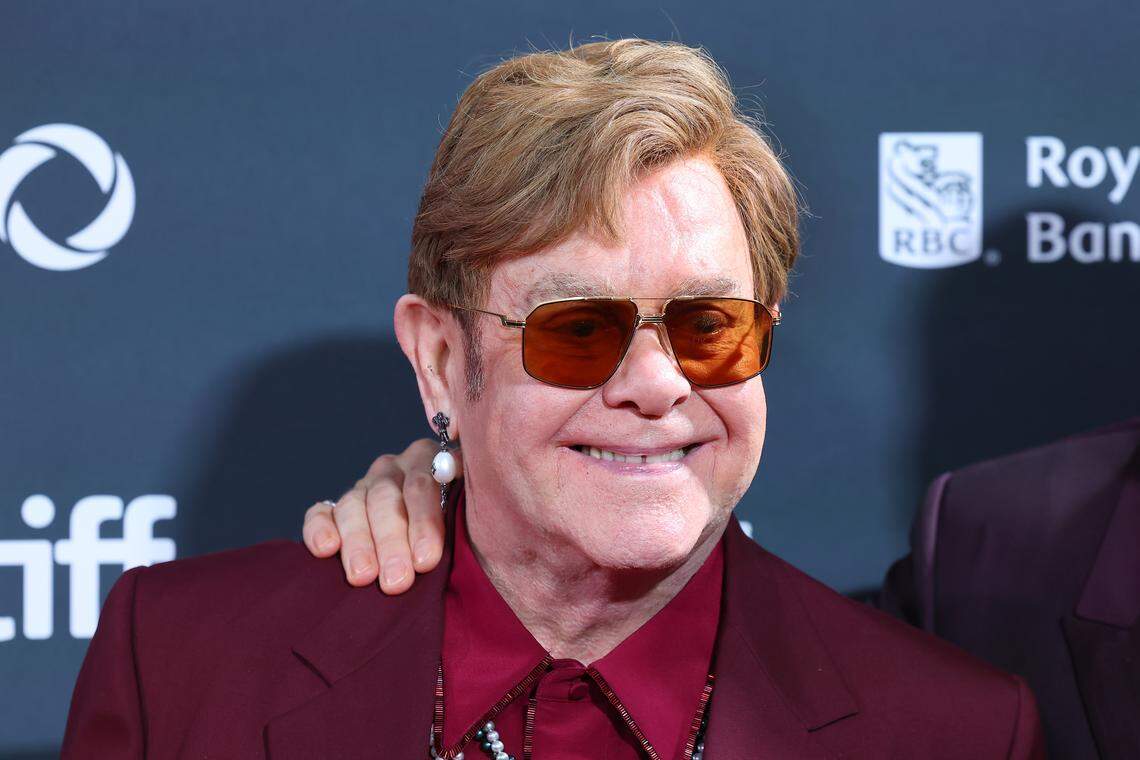 elton john never too late premiere