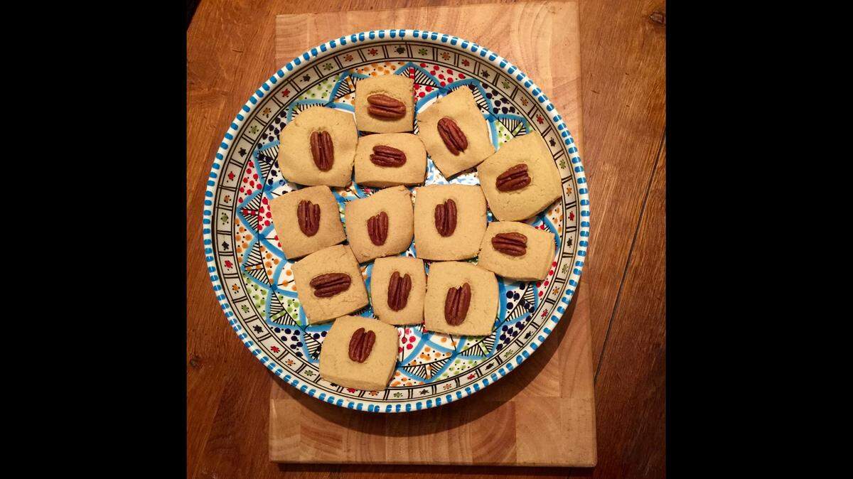 Tahini cookies