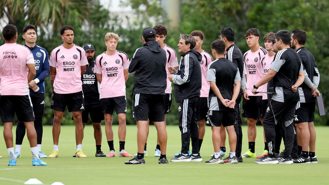 Fray: Mascherano’s exit shocked players, who face tough road test under Hoyos