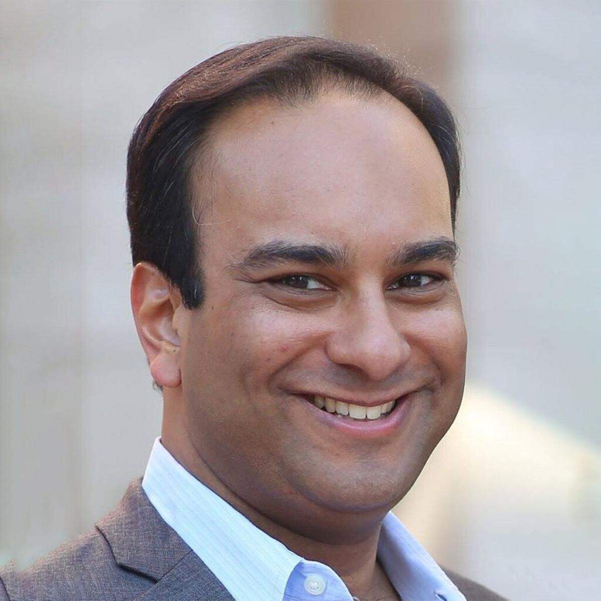 Michael Thakur