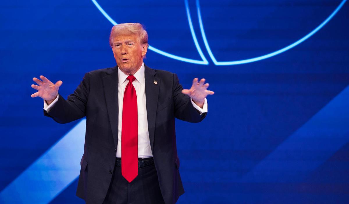 Republican presidential nominee Donald Trump answers questions from attendees during a Noticias Univision’s Town Hall, “Los Latinos Preguntan” at Univion studios in Doral, on Wednesday, October 16, 2024.