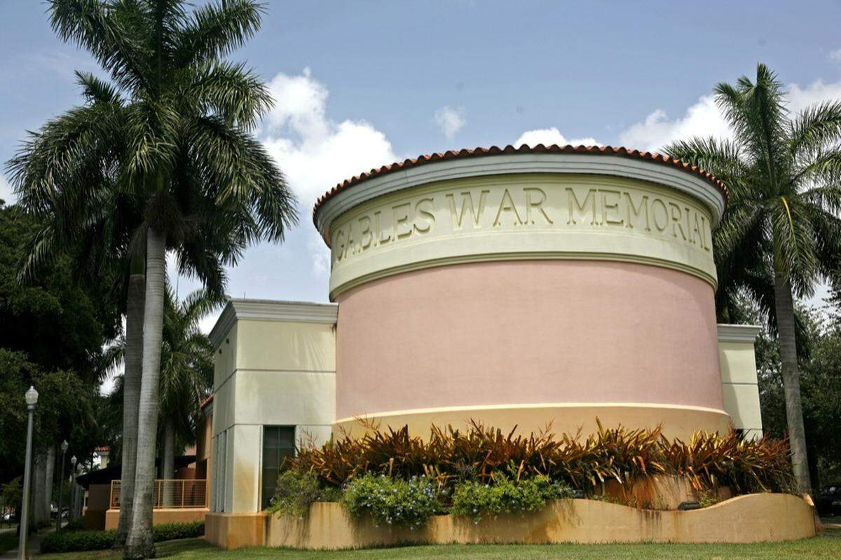 Centro Juvenil Conmemorativo de Coral Gables
