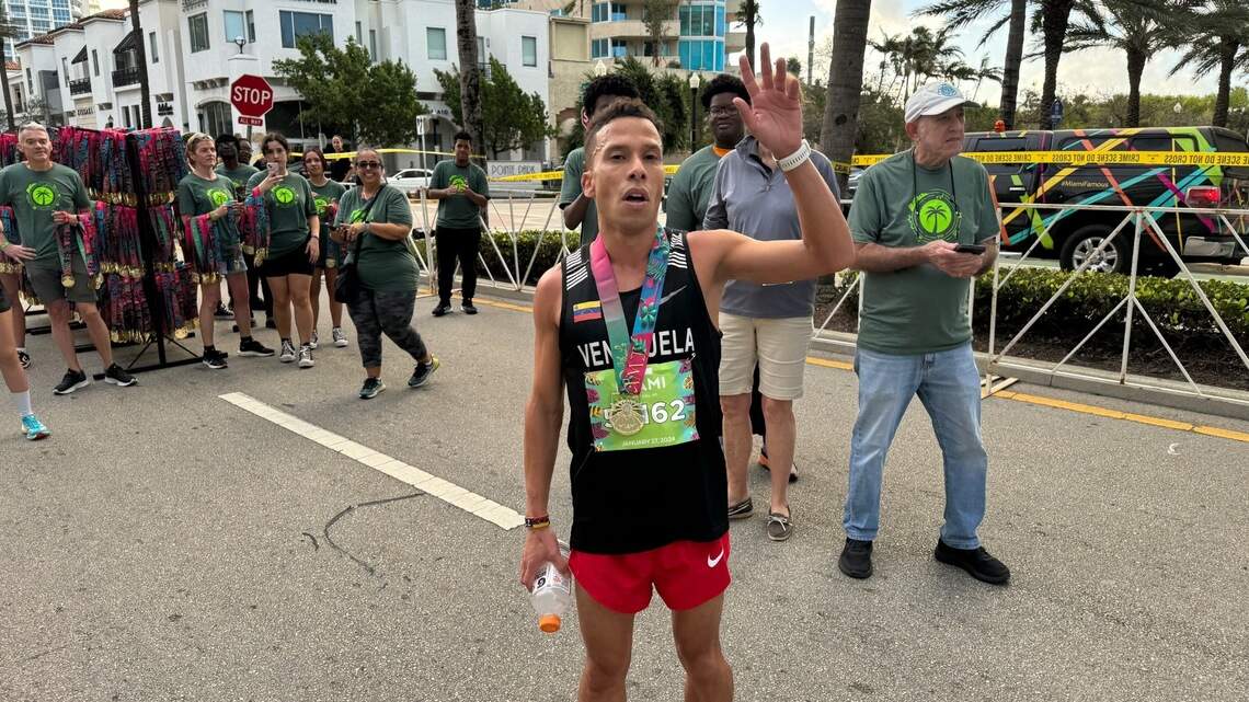 Colorado runner Orta wins his third Tropical 5K in prelude to half marathon, marathon