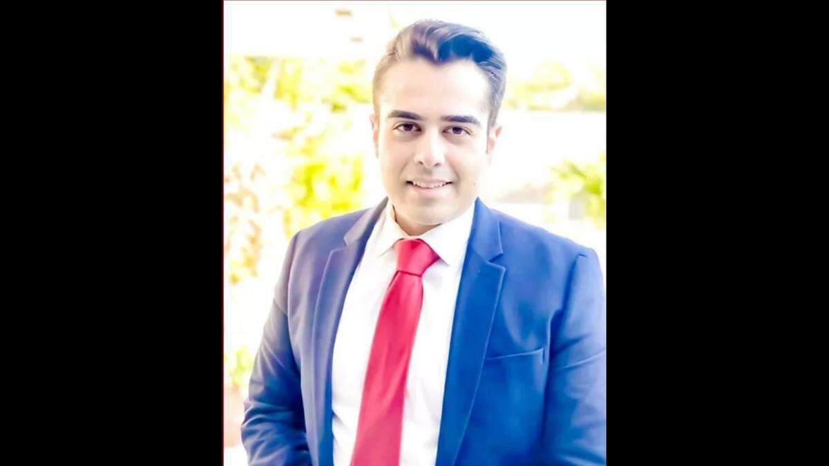 Ian Anthony Medina, pictured here on his website, is accused of working as an attorney in Miami without a law license.