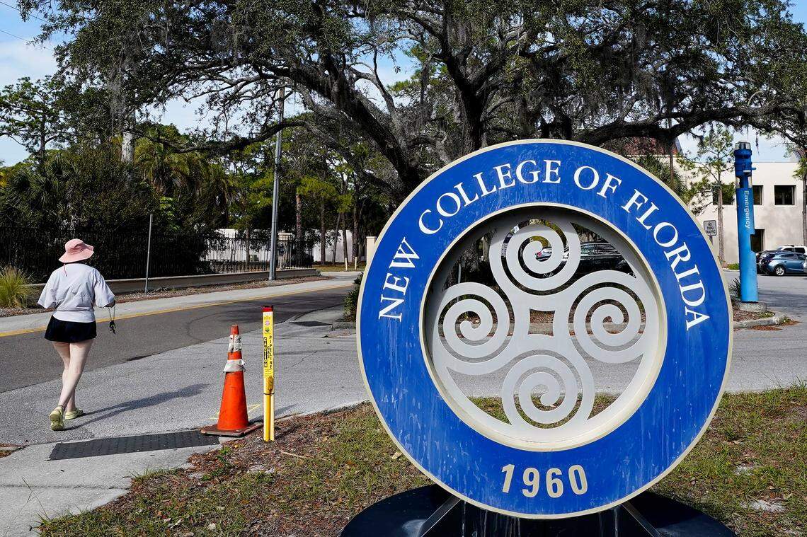 A student passes the New College sign on Friday, Jan. 20, 2023, in Sarasota.