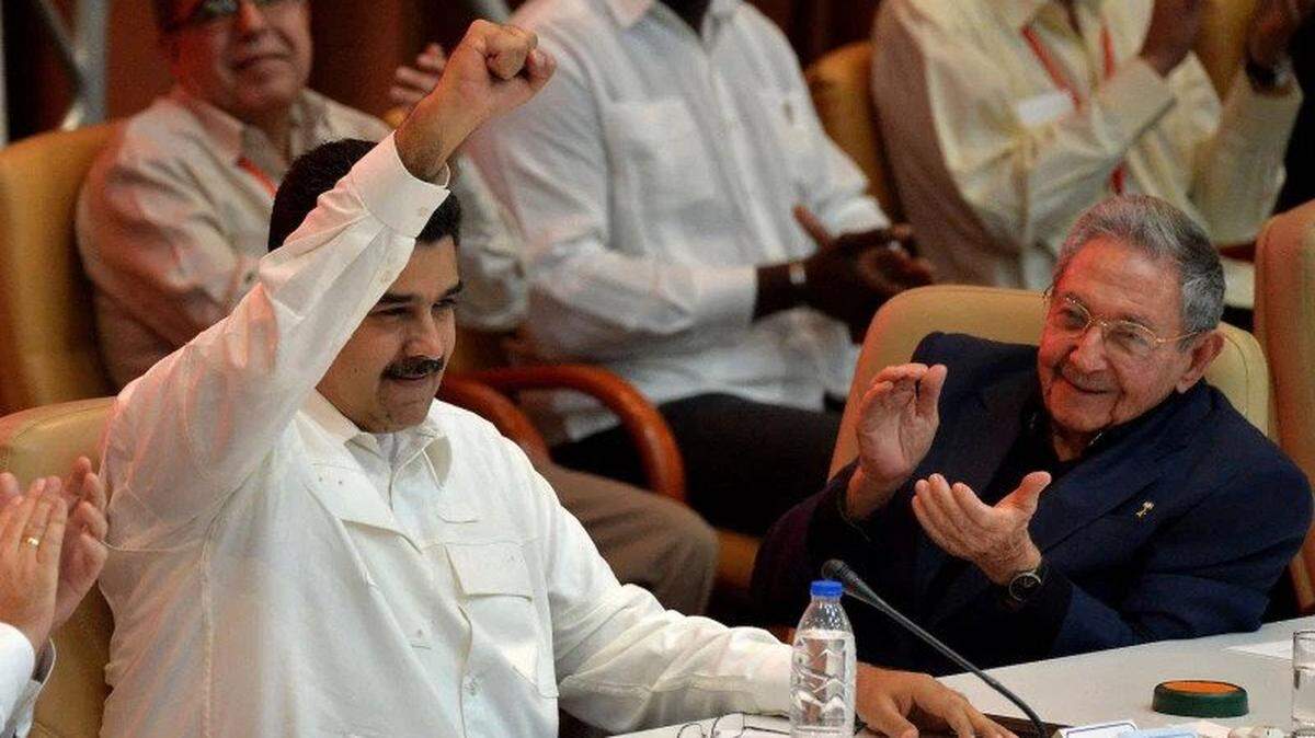 Venezuela’s Nicolas Maduro, left, and Cuba’s Raul Castro in Havana, in 2017.
