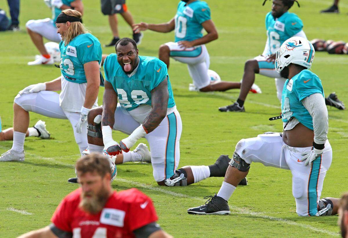 Miami Dolphins defensive tackle Raekwon Davis (98) during warm ups at their training facility in Davie, Florida, August 26, 2020.