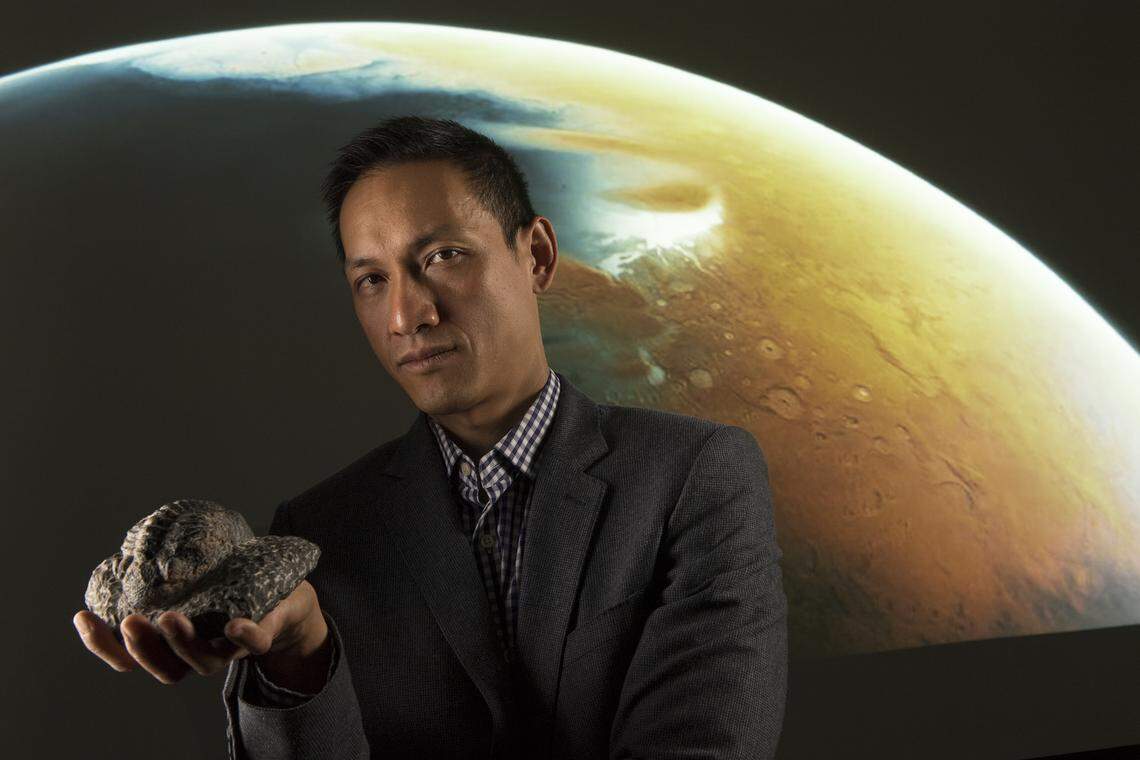 Nathan Yee is teaching Rutgers University’s first court on astrobiology this semester.