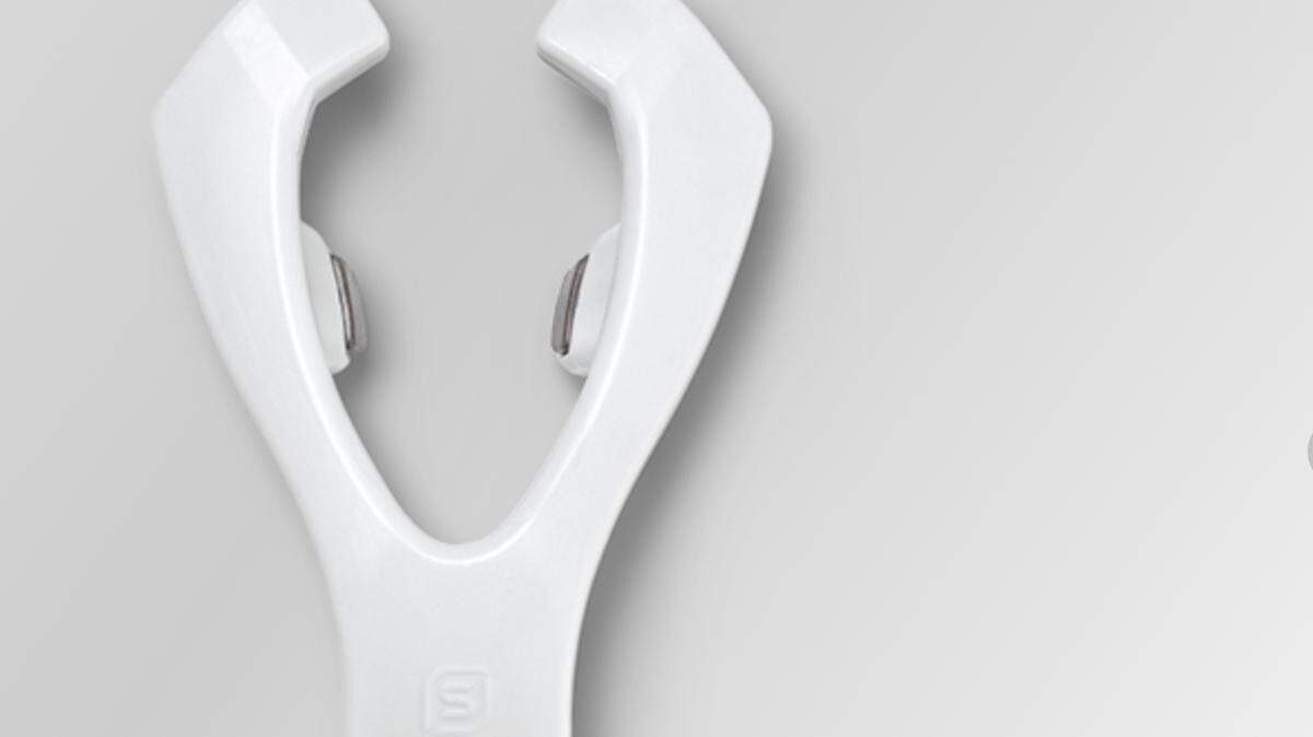 Federal health officials on Friday authorized the first device, called eXciteOSA, designed for use while awake that reduces snoring and helps improve a common sleep disorder called sleep apnea.