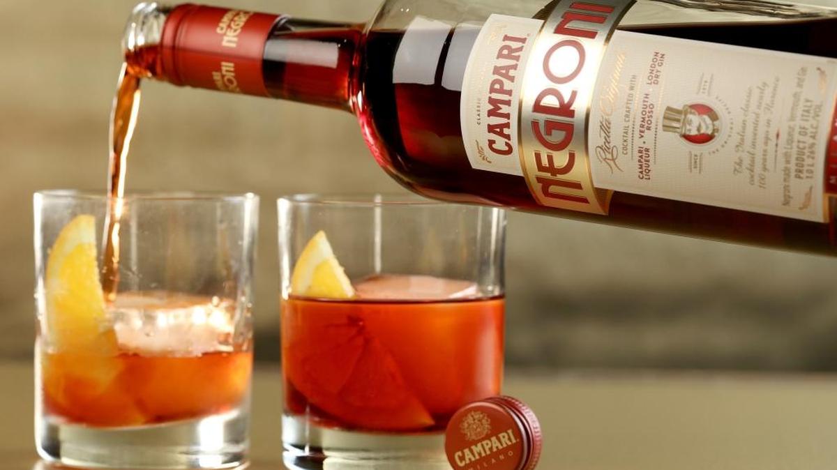 The popularity of the Negroni cocktail in U.S. bars has led the maker of a key ingredient, Campari, to bottle the drink.
