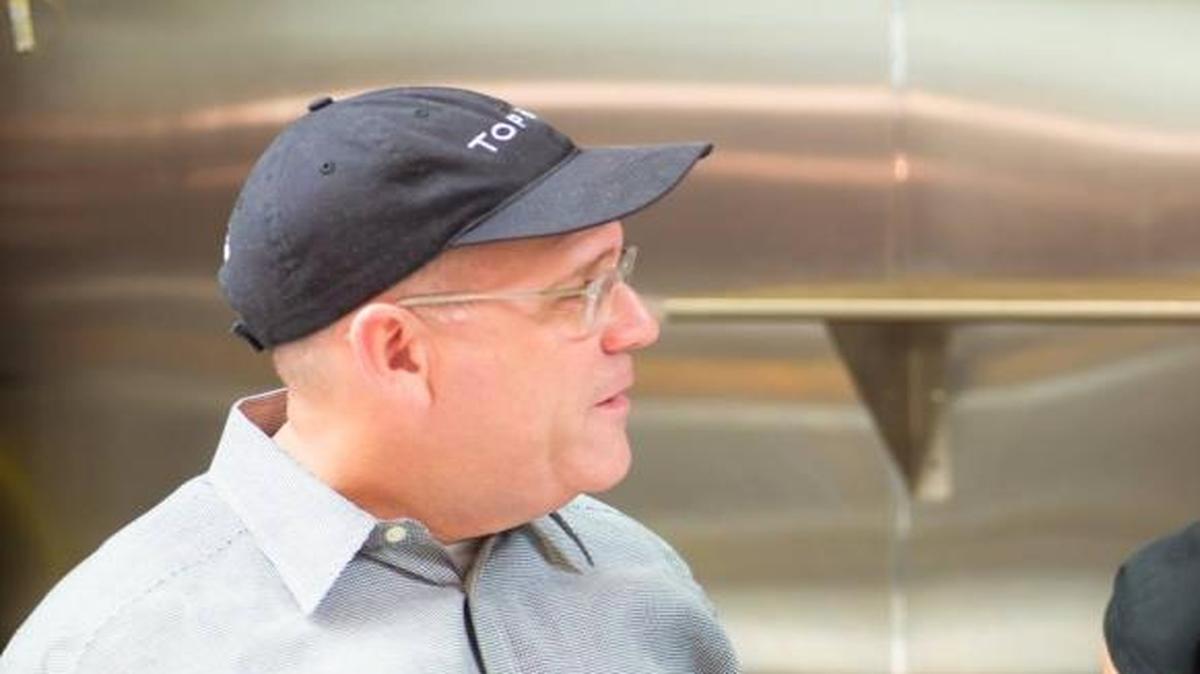 Elliot Wolf, left, of Top Hat Deli, Coconuts, Red Cow, G&B Oyster Bar and The Foxy Brown in Fort Lauderdale.