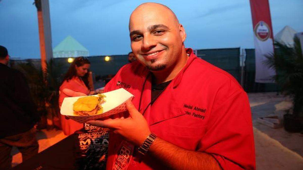 
Nedal Ahmad: Pincho Factory.
