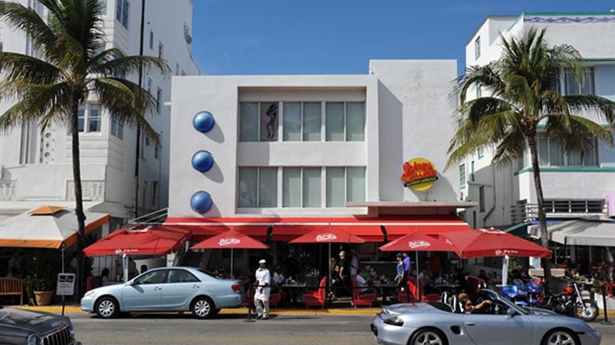 The Johnny Rockets location on Ocean Drive in South Beach was temporary shut down recently due to a failed health inspection. It reopened the next day after a satisfactory follow-up inspection.