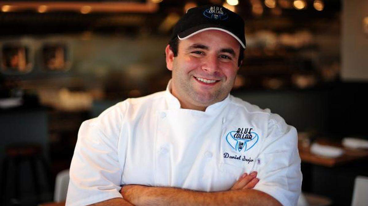 
Daniel Serfer: Blue Collar and Mignonette.
