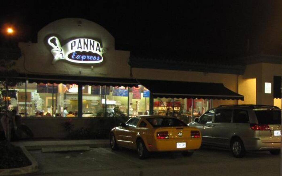 Several ham and chicken cachitos and empanadas made this summer at Panna Cafe To Go’s USDA-approved facility were packaged at a new facility not yet inspected by the USDA, prompting a Class 1 recall. This is a file photo of a Weston retail location.