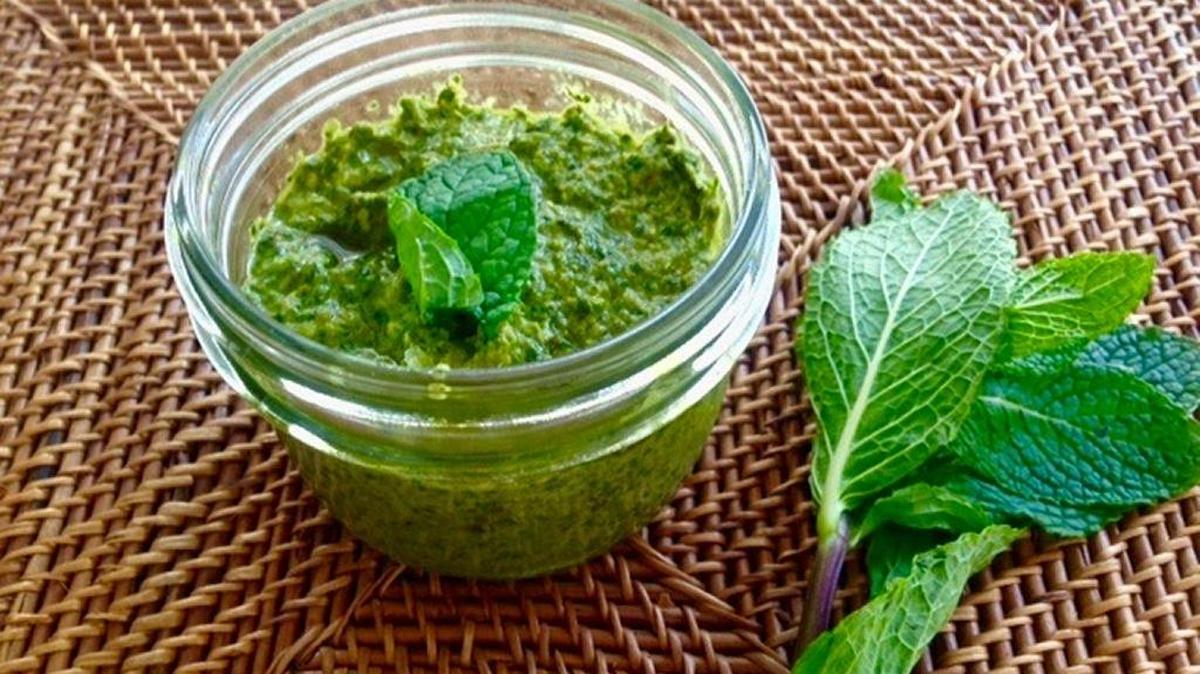Chili mint pesto.