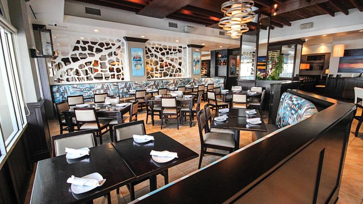 
Table 4L is in the bottom left of this photo, at GG’s Waterfront Bar & Grill in Hollywood.
