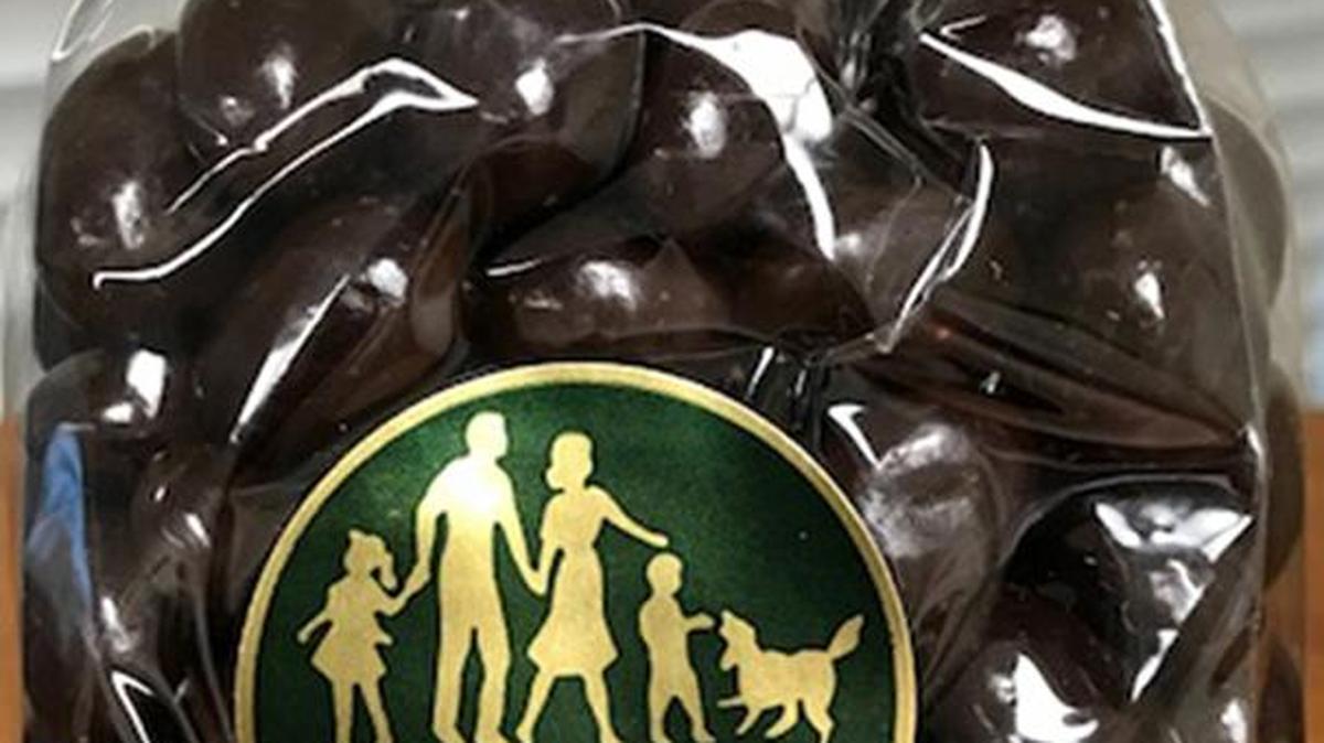 Family Choice Dark Chocolate Peanuts