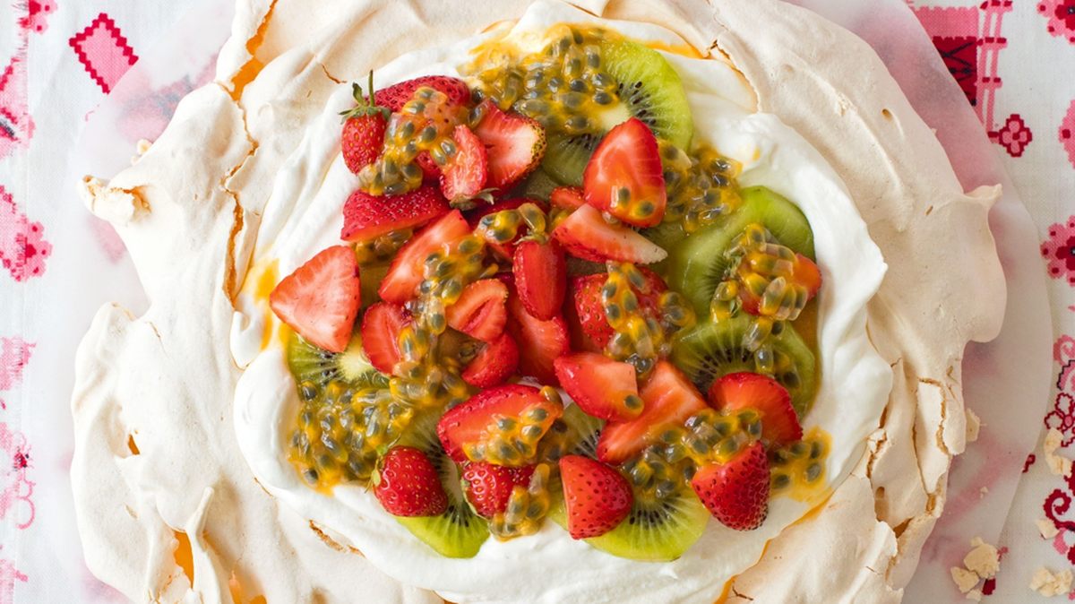 Pavlova with fruit,