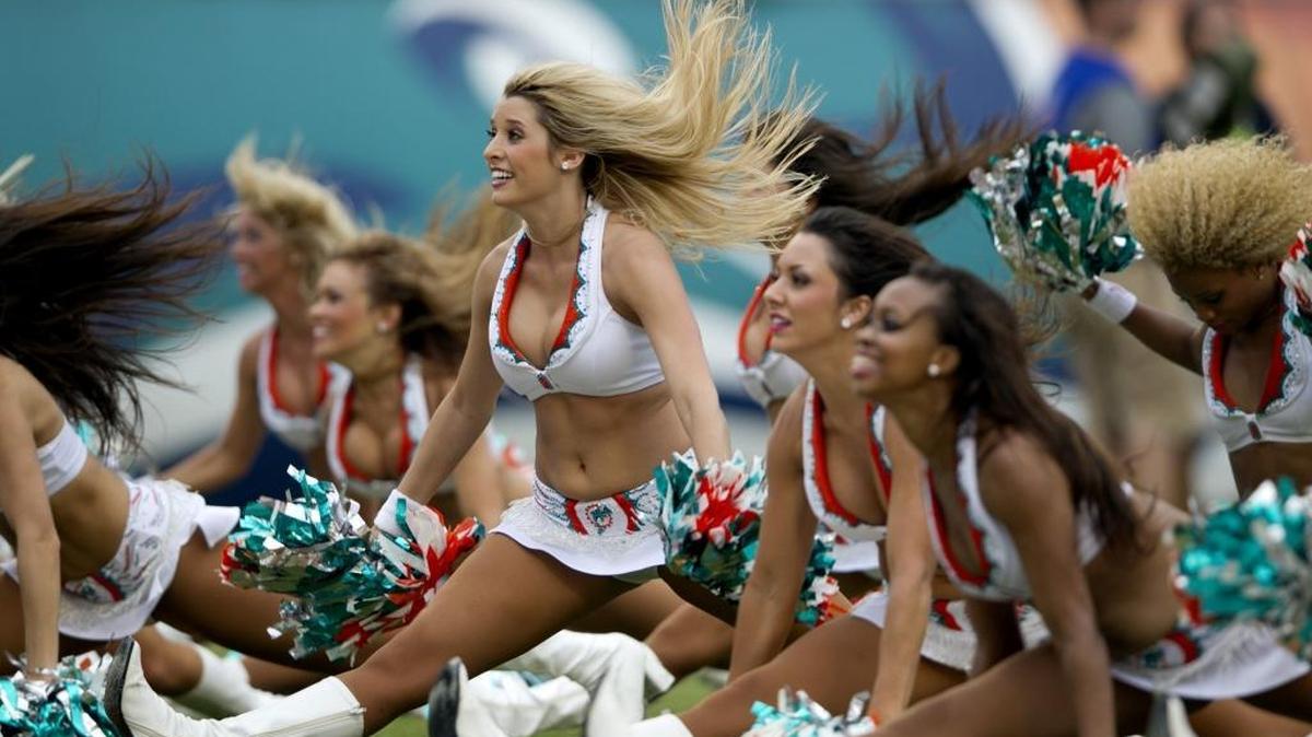 Miami Dolphins cheerleaders do a split during a game at Sun Life Stadium in Miami Gardens. Practicing the splits is great for your joint health, flexibility, and balance.