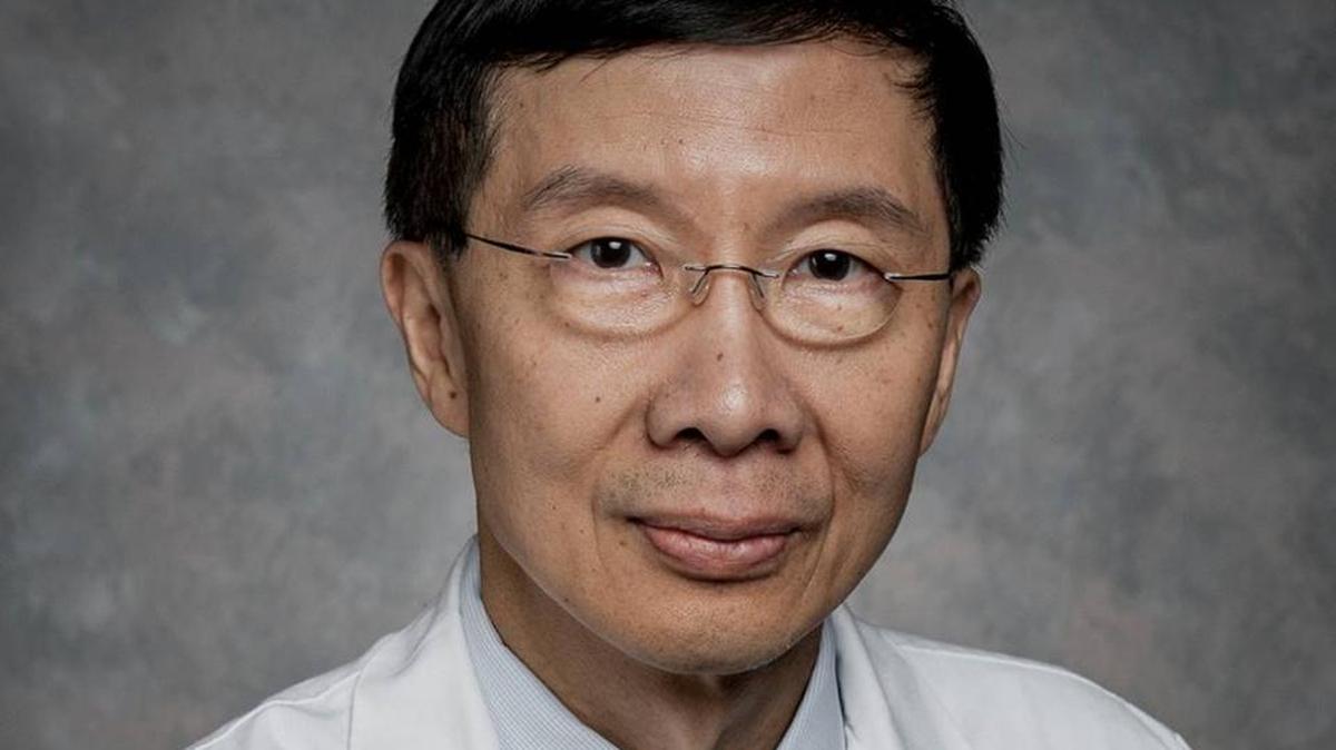 Dr. Byron Lam, a neuro-opthalmologist who specializes in hereditary retinal degenerations at UM’s Miller School of Medicine.