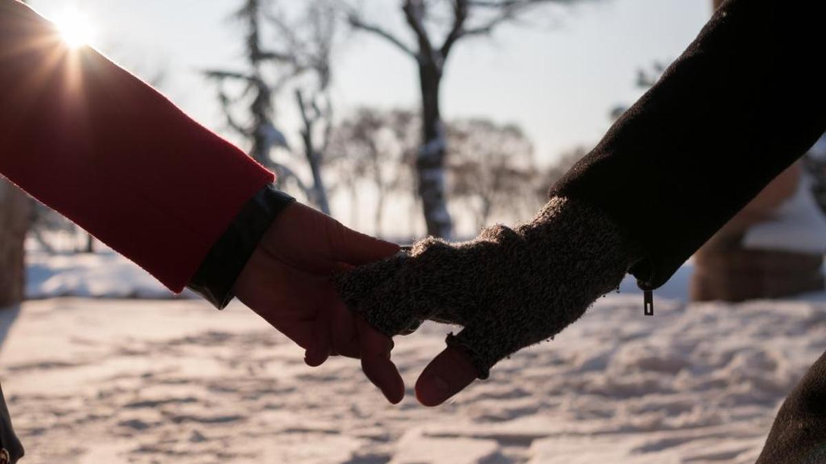 For close to 80 years, Harvard University researchers have studied the lives of the same group of men, documenting every two years details about their physical and emotional health. The conclusion of the Grant Study: Those who were happiest and healthier reported strong interpersonal relationships, while those who were isolated had declines in mental and physical health as they aged.