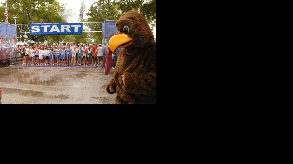 
ON YOUR MARK: More than 3,000 people participated in the BlueCross Blue Shield of Florida Turkey Trot 5K/10K at Tropical Park on Thanksgiving Day, 2009.


