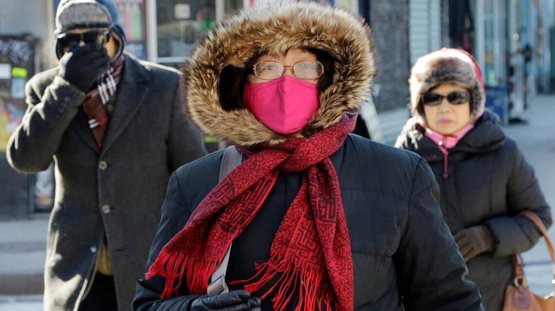 Five tips to keep your skin moist in dry, windy, cold weather