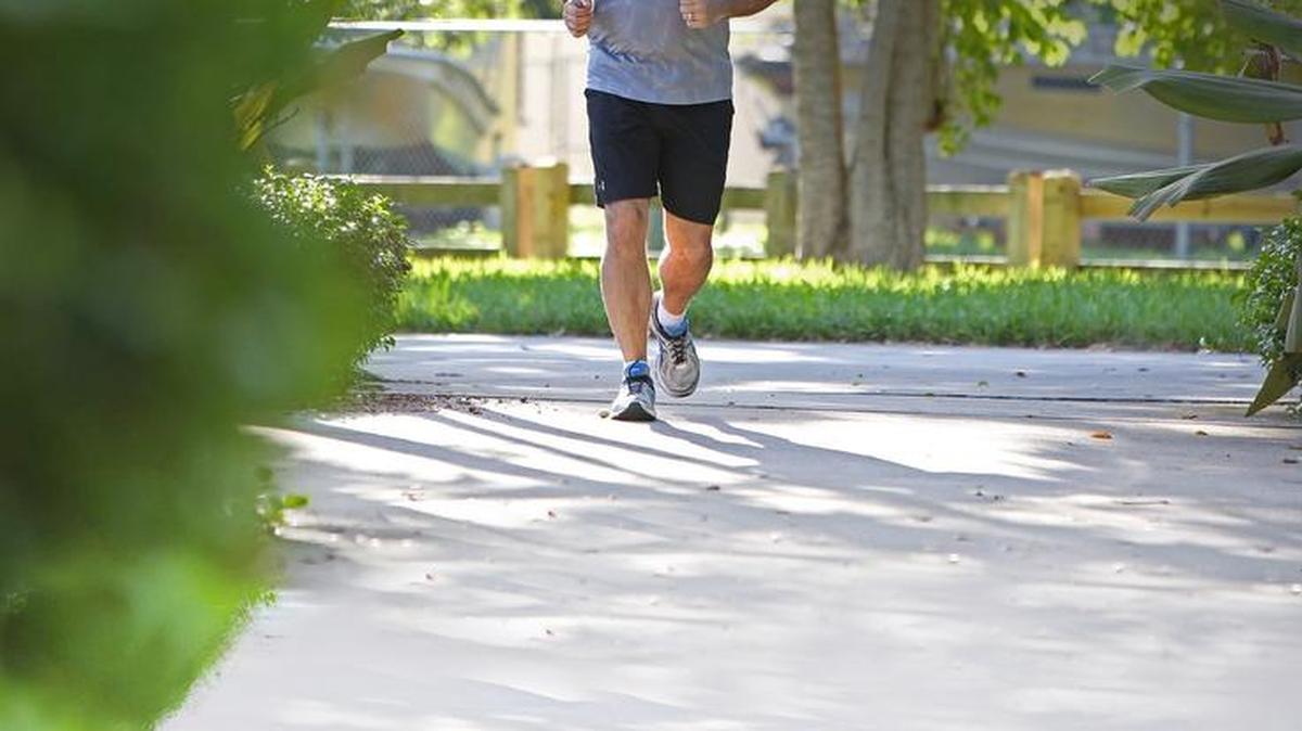 Emilio Aviles III has lost 35 pounds and is off insulin, thanks to eating healthy and running regularly in James Archer Smith Park in Homestead.