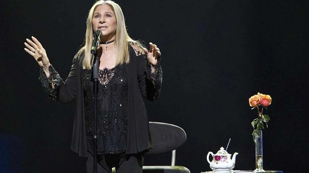 Barbra Streisand, a longtime advocate for heart disease research and treatment for women, stressed the importance of appropriate study of women’s heart disease at her first concert in Miami since March 1963 at American Airlines Arena on December 5, 2016.