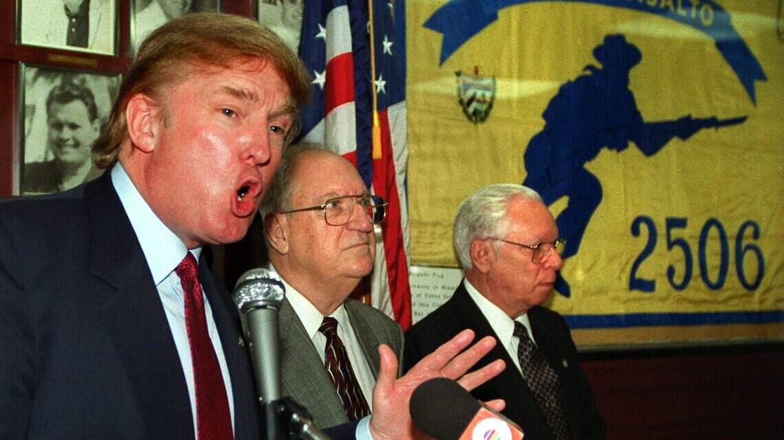 Classic ’99: He doesn’t want to hold your hand