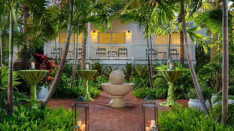 Discover the magic of Key West: Top hotels, unique activities and must-see attractions
