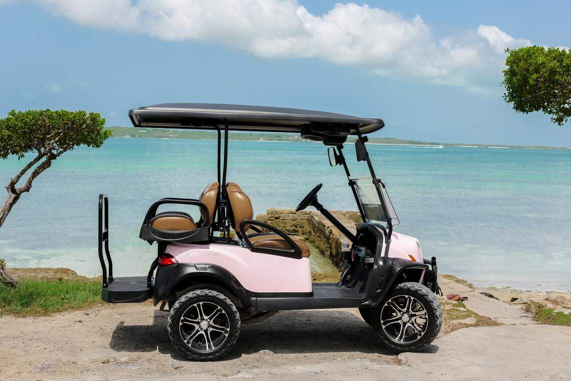 Exploring Harbour Island by golf cart is another awesome offering by Conch & Coconut.