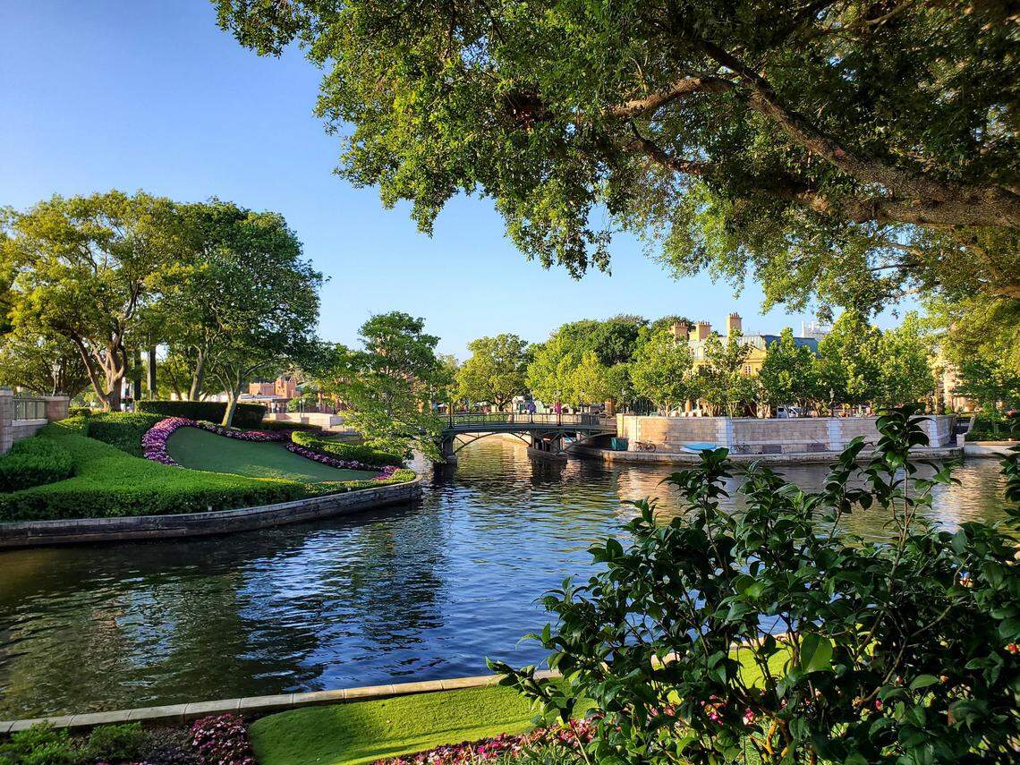 &nbsp;Epcot’s International Festival of the Holidays turns the park into a global celebration of traditions and flavors.