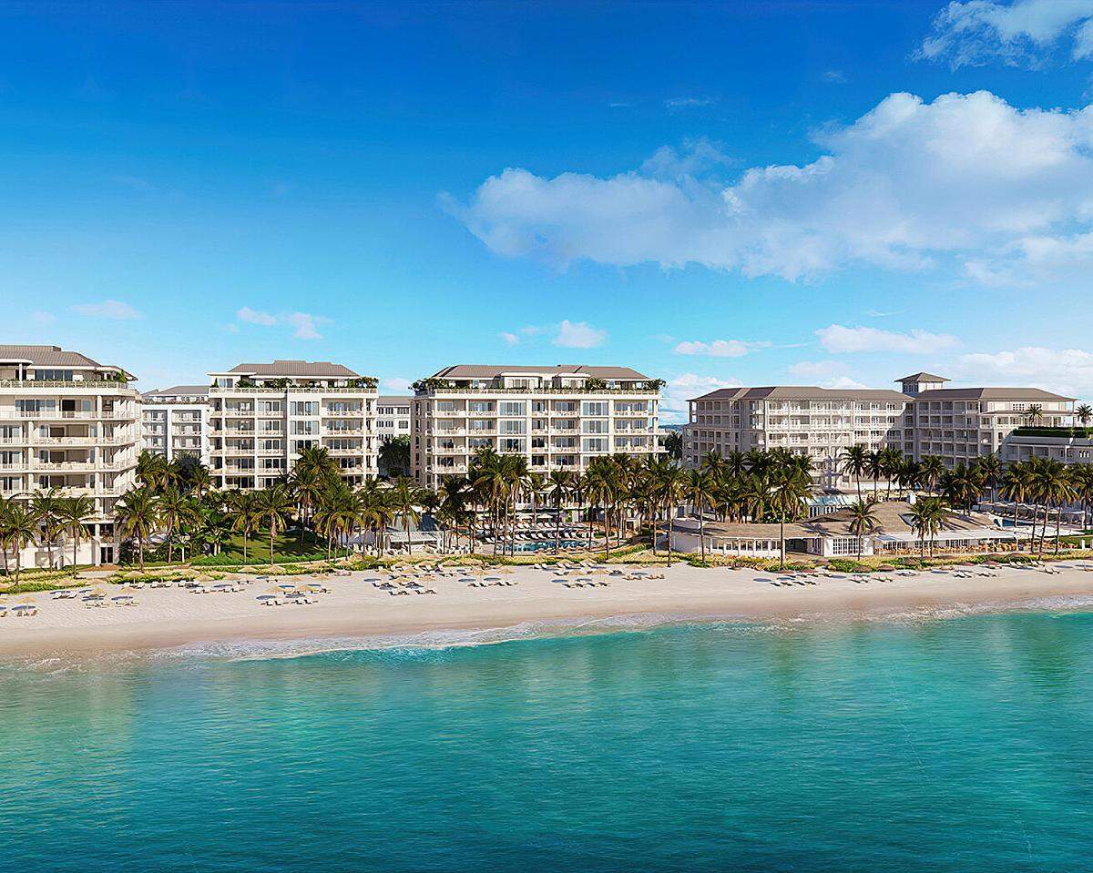 Expansive beachfront setting along the Gulf of Mexico, with sunset views over the water.