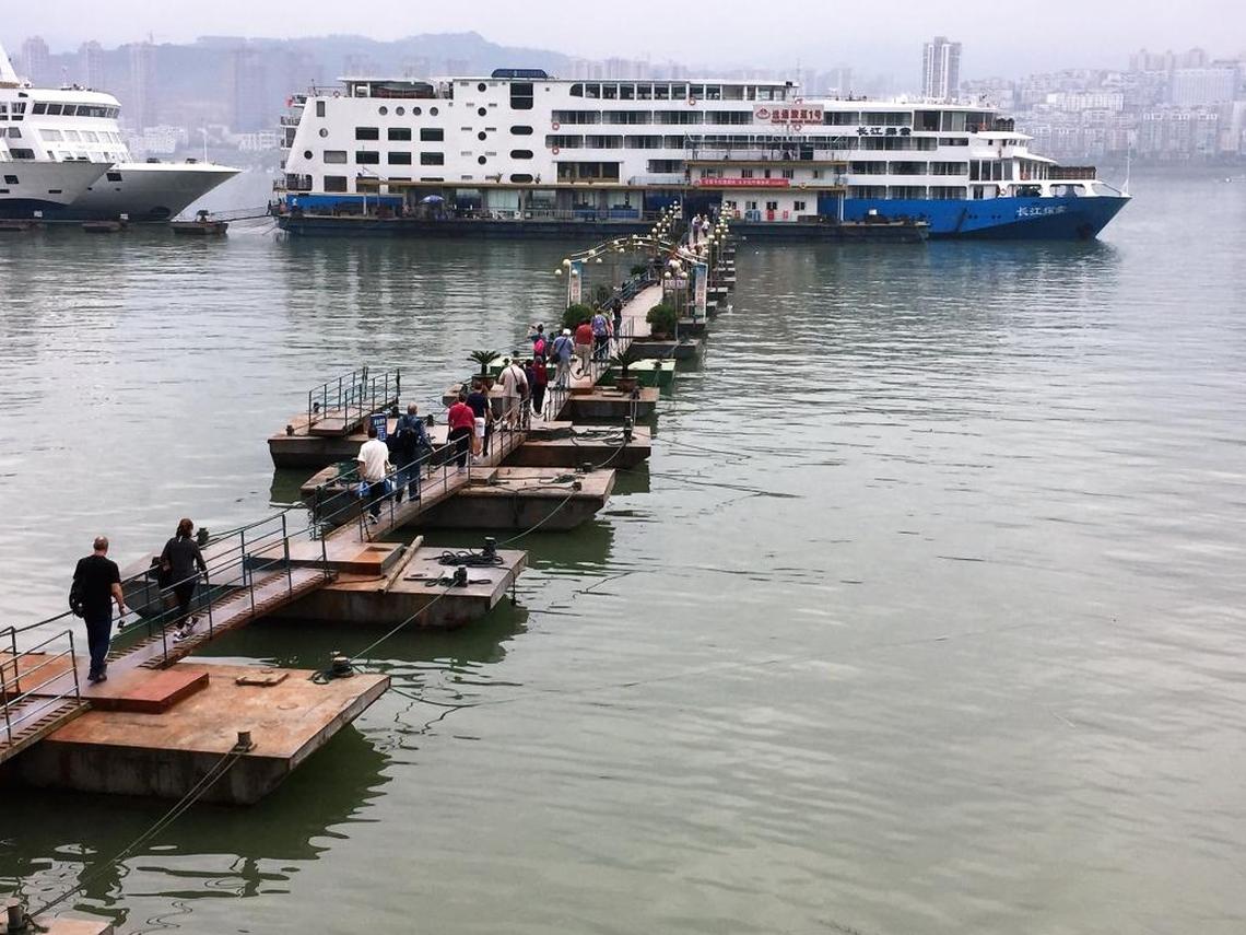 Boarding Sanctuary’s ‘Yangzi Explorer’ for a cruise on the Yangtze River