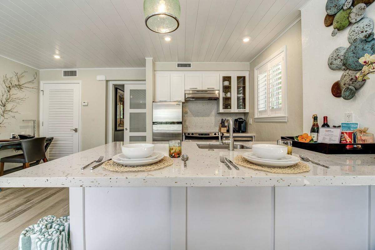 Crane’s Beach House Boutique Hotel & Luxury Villas offers the comfort of home on your tropical vacation.