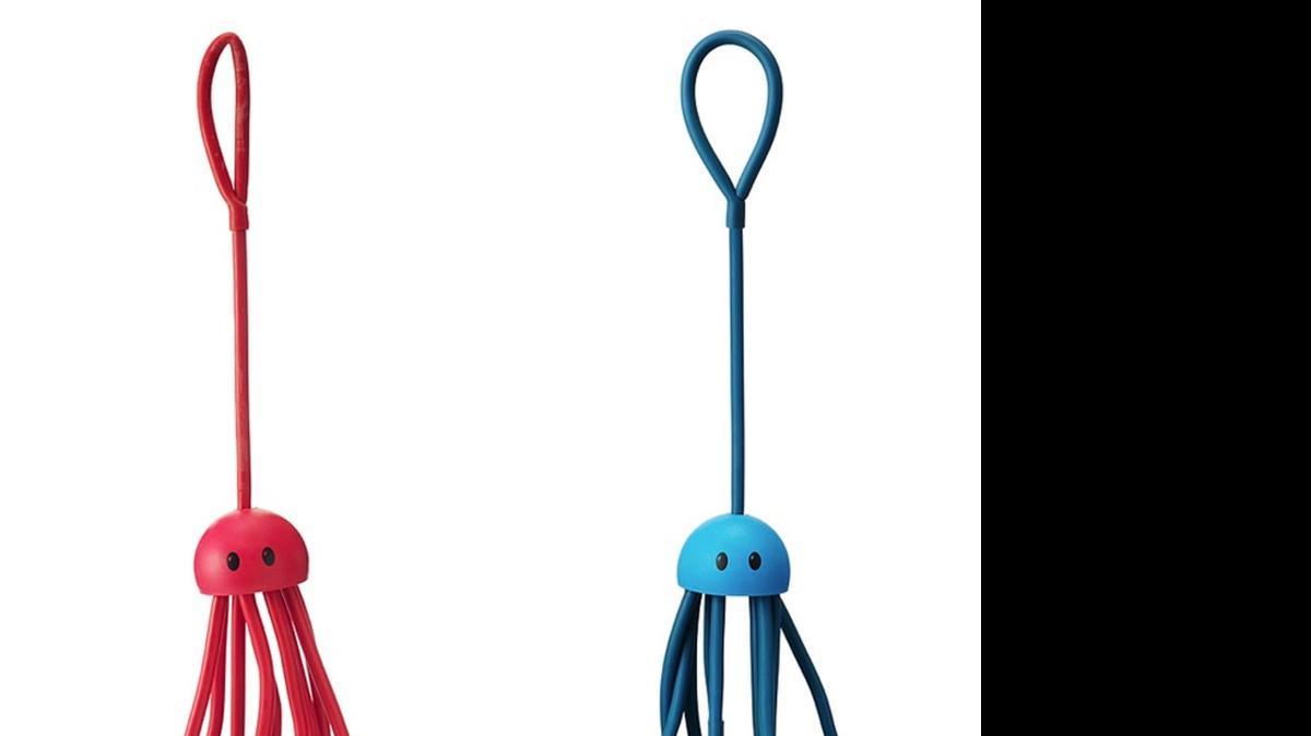 
 Shower Squid
