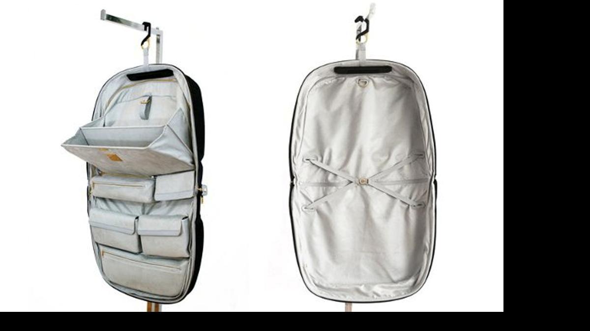 
LAMove Mobile Closet
